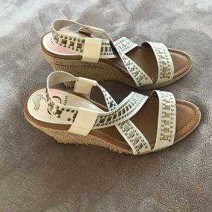 Kelsi daggers 4 inch wedge